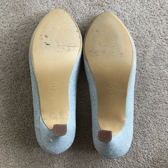 sparkly silver heels - Picture 4 of 4